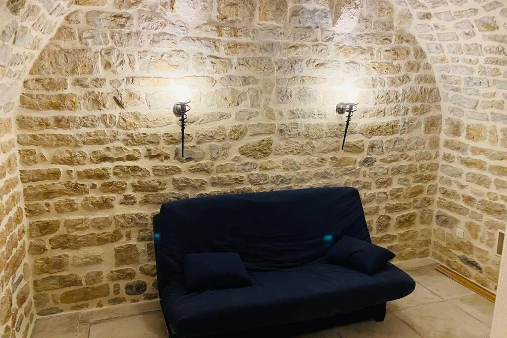 Escoutay Dans Bastide Medievale Saint-Thome Exterior photo
